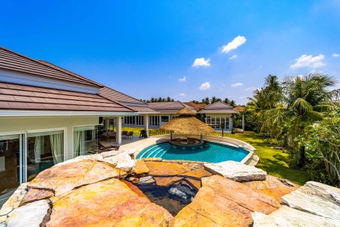 Villa in Hua Hin, Thailand 7 Schlafzimmer № 221813 - Foto 27