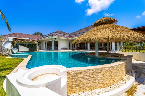 Chalet de 7 dormitorios en Hua Hin, Tailandia № 221813