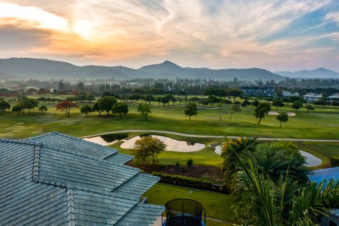Villa in Hua Hin, Thailand 5 Schlafzimmer № 221807 - Foto 9