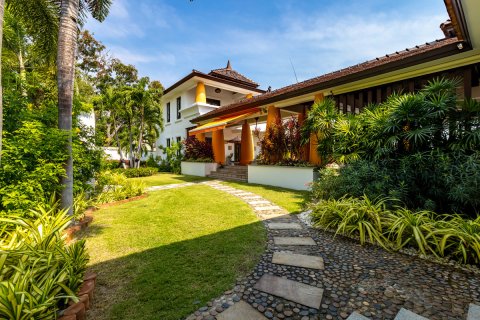 Villa in Hua Hin, Thailand 6 Schlafzimmer № 221810 - Foto 9