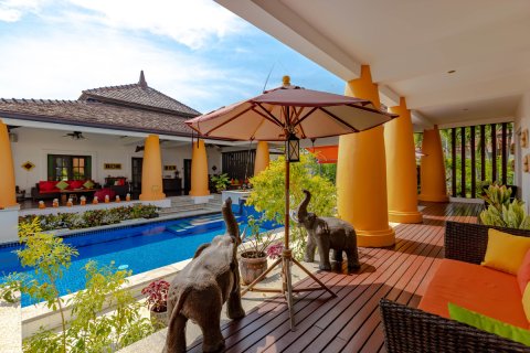 Villa in Hua Hin, Thailand 6 Schlafzimmer № 221810 - Foto 3