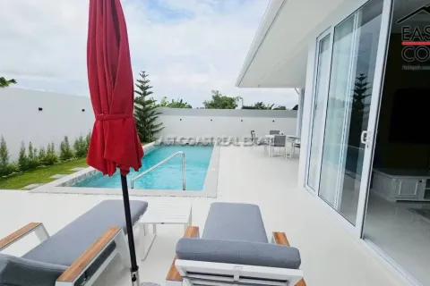 Casa de 3 dormitorios en Pattaya, Tailandia № 213075 - foto 13