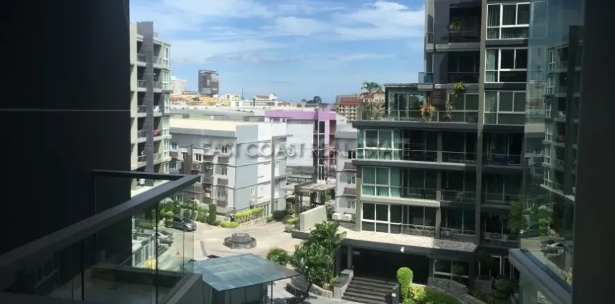 Condominio de 2 dormitorios en Pattaya, Tailandia № 213080