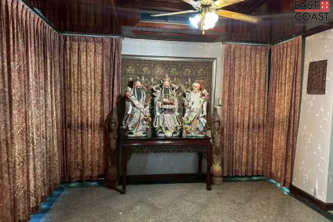 Casa de 5 dormitorios en Pattaya, Tailandia № 213076 - foto 21