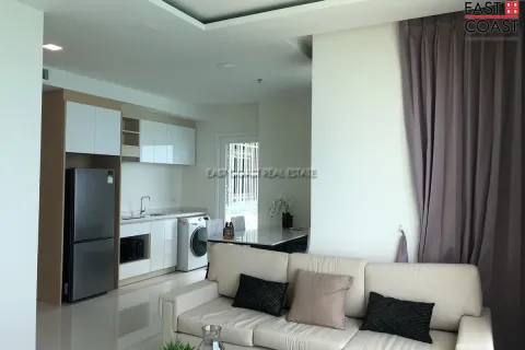 Condominio de 2 dormitorios en Pattaya, Tailandia № 213078 - foto 3
