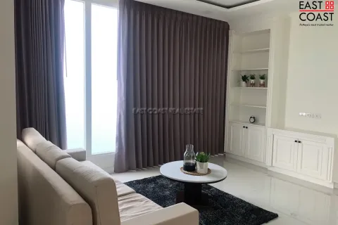 Condominio de 2 dormitorios en Pattaya, Tailandia № 213078 - foto 6