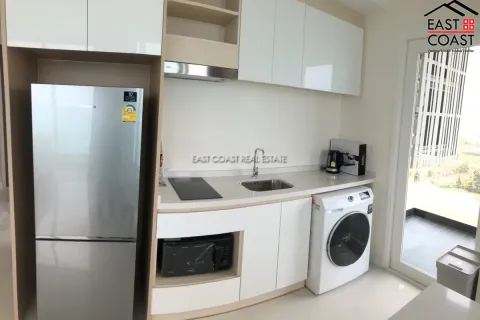 Condominio de 2 dormitorios en Pattaya, Tailandia № 213078 - foto 4