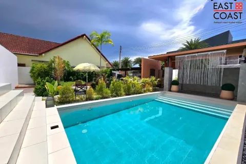 Casa de 4 dormitorios en Pattaya, Tailandia № 213074 - foto 10