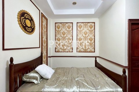 House in Pattaya, Thailand 3 bedrooms № 202054 - photo 18