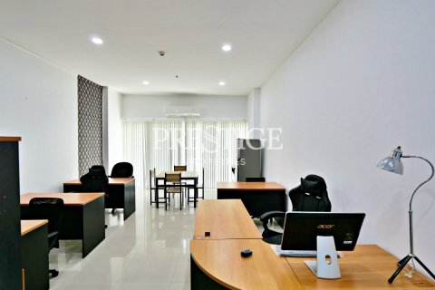 Commercial property in Pattaya, Thailand 48 sq.m. № 202059 - photo 2