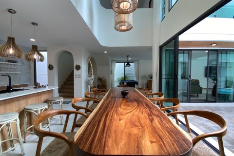 Villa in Chiang Mai, Thailand 7 bedrooms № 167140 - photo 7