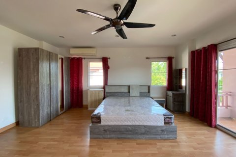 House in Chiang Mai, Thailand 3 bedrooms № 167136 - photo 19