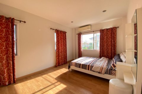 House in Chiang Mai, Thailand 3 bedrooms № 167136 - photo 29