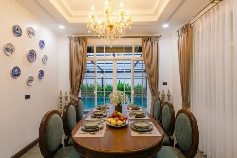 Villa in Chiang Mai, Thailand 6 bedrooms № 167142 - photo 26