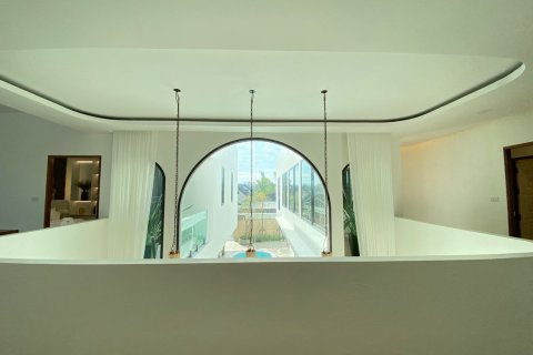 Вилла в Чиангмае, Таиланд с 7 спальнями  № 167139 - фото 21