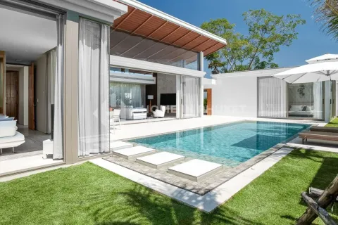 Maison à Phuket, Thaïlande 3 chambres № 156304 - photo 1