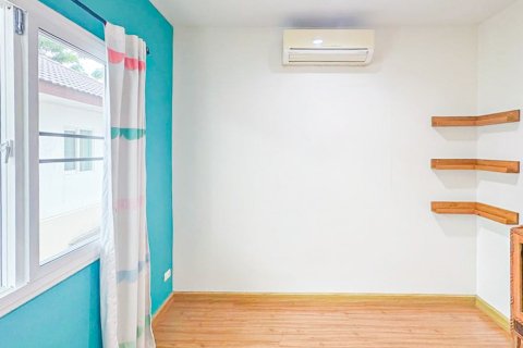House in Chiang Mai, Thailand 3 bedrooms № 156301 - photo 27