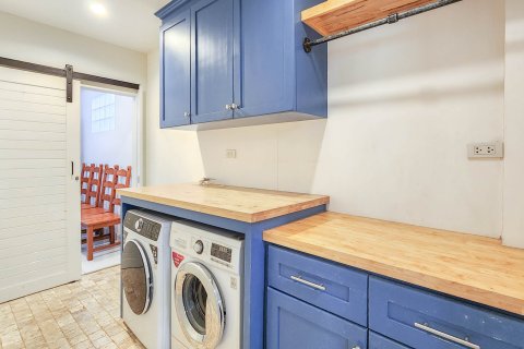 House in Chiang Mai, Thailand 3 bedrooms № 156301 - photo 3