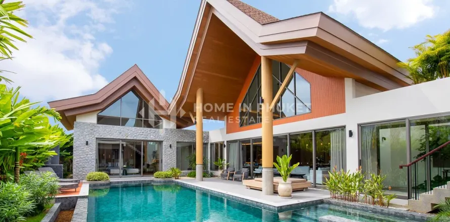 Maison à Phuket, Thaïlande 4 chambres № 156303