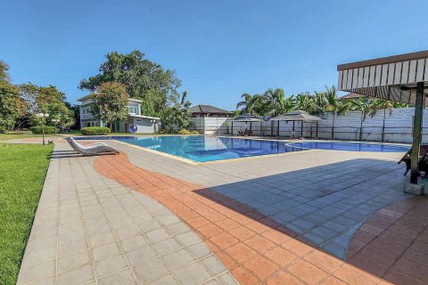 House in Chiang Mai, Thailand 3 bedrooms № 156302 - photo 6