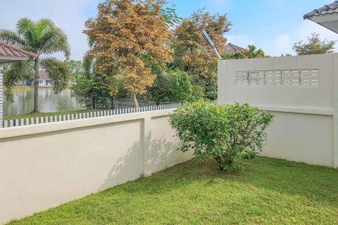 House in Chiang Mai, Thailand 3 bedrooms № 156302 - photo 26