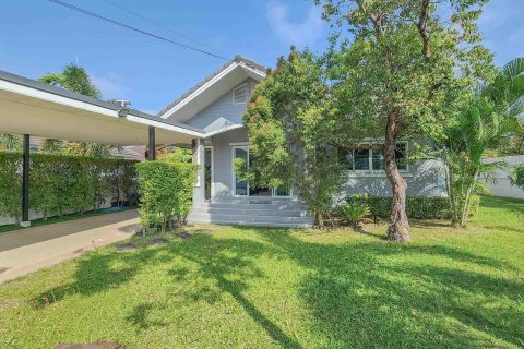 House in Chiang Mai, Thailand 3 bedrooms № 156302 - photo 29