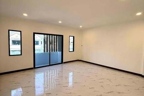 Таунхаус в Пхукете, Таиланд с 3 спальнями  № 147146 - фото 8