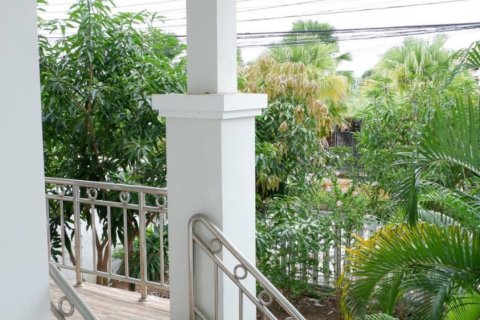 House in San Sai, Thailand 4 bedrooms № 147145 - photo 9