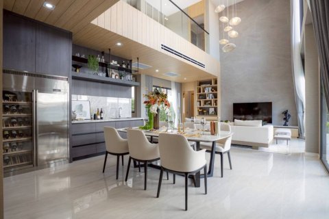 Villa in Pattaya, Thailand 4 bedrooms № 146926 - photo 3
