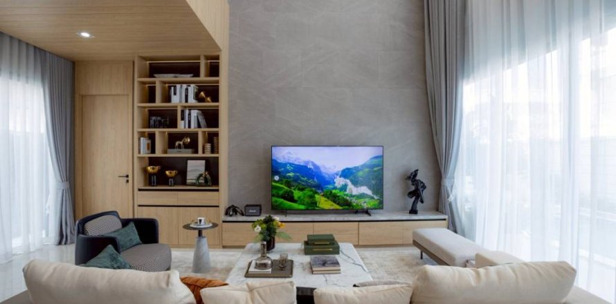 Villa in Pattaya, Thailand 4 bedrooms № 146926