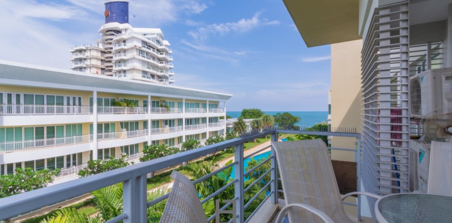 Кондоминиум с 2 спальнями в Хуа Хине, Таиланд № 168568