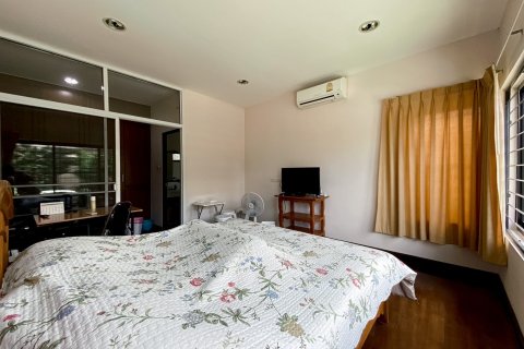 Вилла в Хуа Хине, Таиланд с 3 спальнями  № 168574 - фото 24