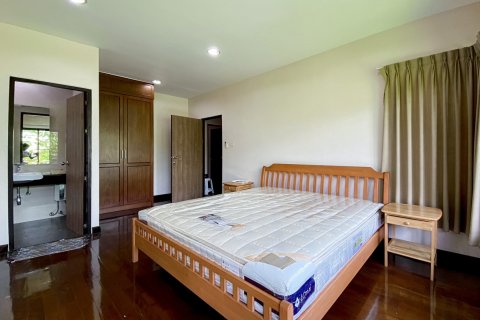 Вилла в Хуа Хине, Таиланд с 3 спальнями  № 168574 - фото 29