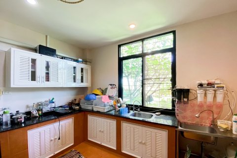 Вилла в Хуа Хине, Таиланд с 3 спальнями  № 168574 - фото 17