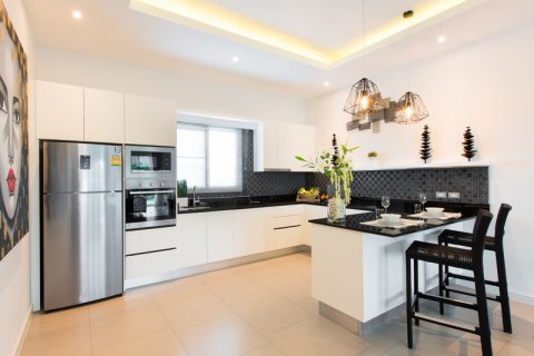 Villa in Hua Hin, Thailand 3 bedrooms № 168571 - photo 15