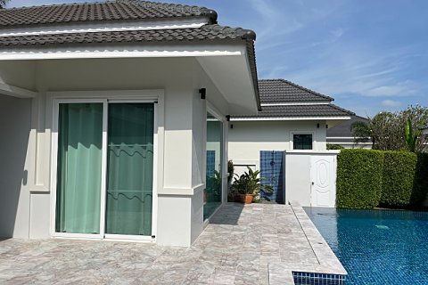 Villa in Sam Roi Yot, Thailand 4 bedrooms № 168569 - photo 24