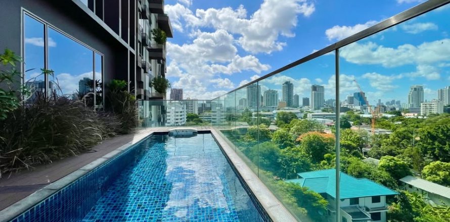 Condo in Bangkok, Thailand, 2 bedrooms № 142981