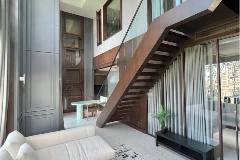 Condo in Bangkok, Thailand, 2 bedrooms № 142981 - photo 3