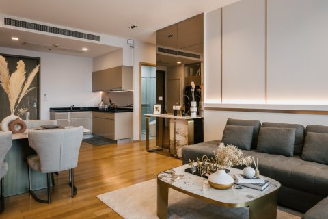 Condo in Bangkok, Thailand, 2 bedrooms  № 142986 - photo 2