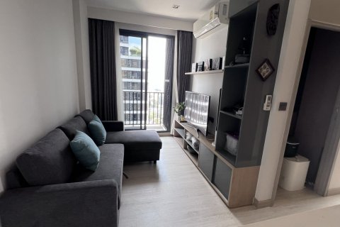 Condo in Bangkok, Thailand, 2 bedrooms  № 157396 - photo 2