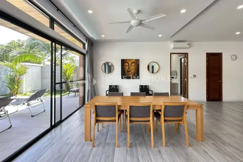 House in Rawai, Thailand 4 bedrooms № 157394 - photo 12