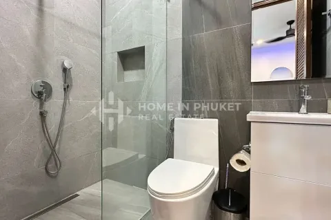 House in Rawai, Thailand 4 bedrooms № 157394 - photo 20