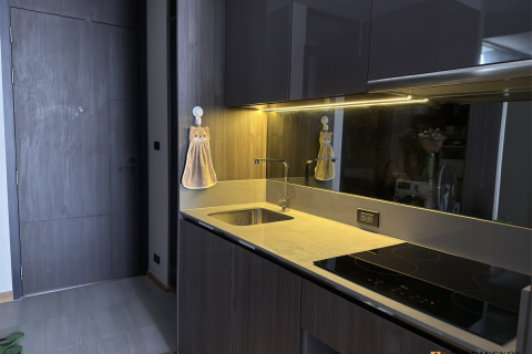 Condo in Bangkok, Thailand, 2 bedrooms  № 186532 - photo 10