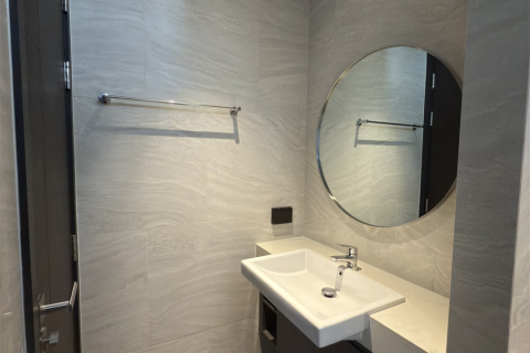 Condo in Bangkok, Thailand, 2 bedrooms  № 186532 - photo 7