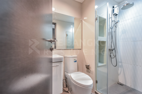 Condo in Bangkok, Thailand, 1 bedroom  № 185170 - photo 6