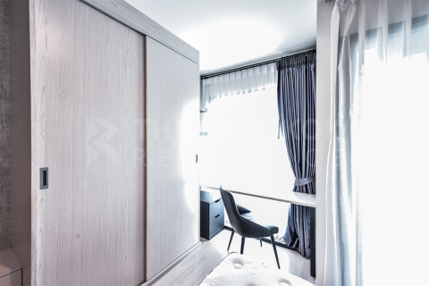 Condo in Bangkok, Thailand, 1 bedroom  № 185170 - photo 5