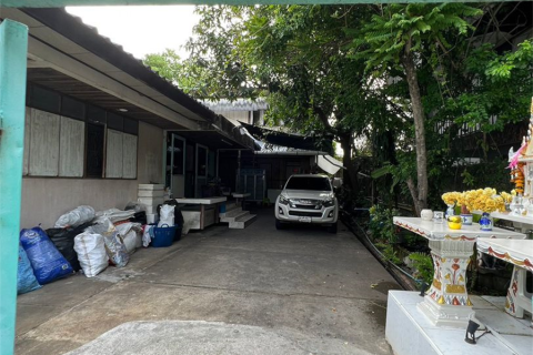 Studio à Bangkok, Thaïlande № 189455