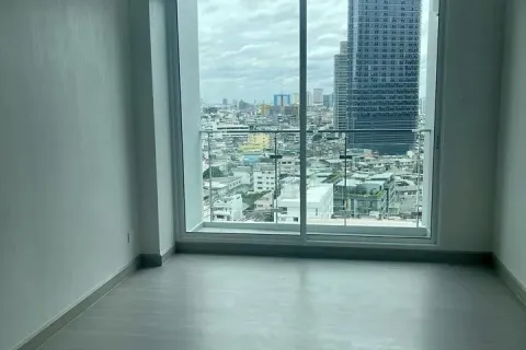 Condominio de 1 dormitorio en Bang Rak, Bangkok, Tailandia № 219653