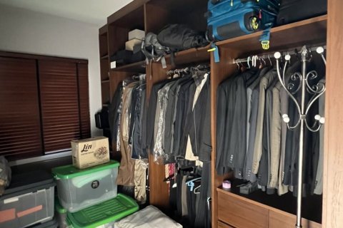 House in Prawet, Bangkok, Thailand 4 bedrooms № 167267 - photo 18