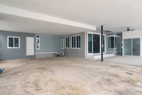 House in Hua Hin, Thailand 5 bedrooms № 167266 - photo 6